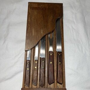 Washington Forge Wooden Knife Set with hanging Block